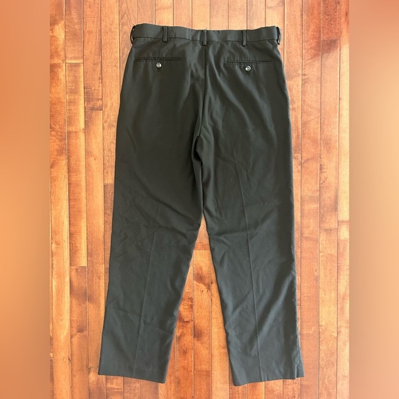 Croft & Borrow Men's Black Dress Pants Size 36x32 - Picture 4 of 4